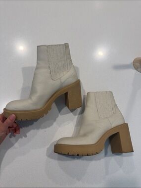 Dolce Vita Booties Cream and Tan Platform
